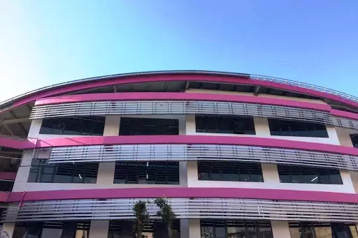 Trường học TH School với hệ mái do PEB Steel thực hiện