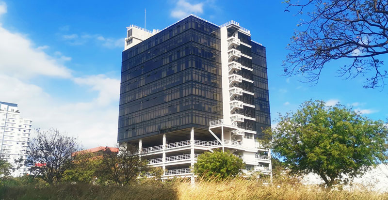Commercial-building-Pebsteel